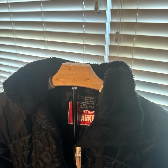 Marker puff jacket size smalll - Picture 4 of 5